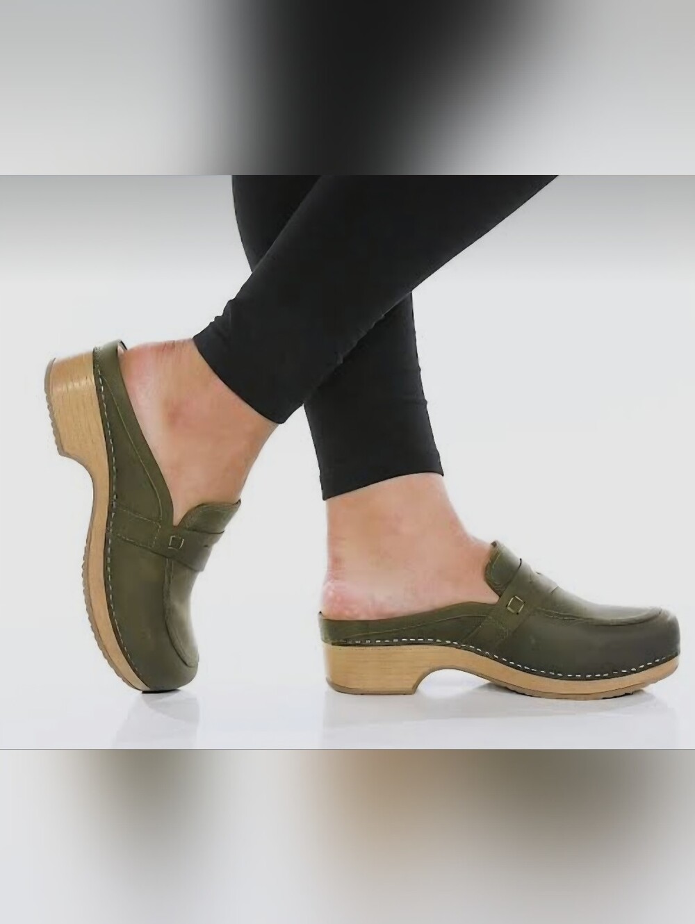 DANSKO BEL DARK OLIVE GREEN LEATHER PENNY LOAFER MULE CLOGS SIZE 39(US 8.5-9)